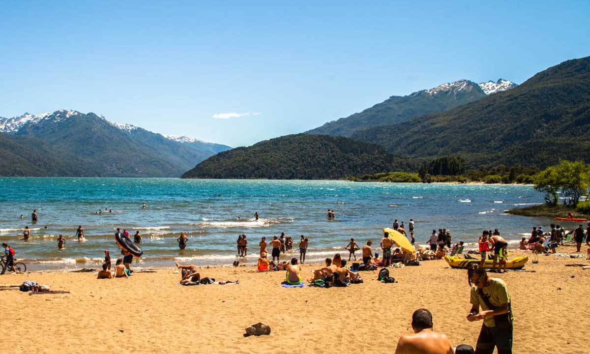 Alojamientos en El Bolsón: Guía de Alojamientos en el Bolsón Turismo en Argentina Hoteles Cabañas Alquileres en El Bolsón