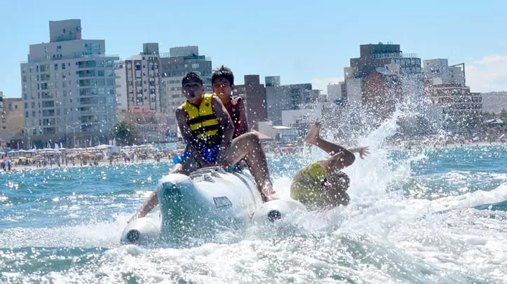 Alojamientos Temporarios en Puerto Madryn Hoteles Cabañas Alquileres en Puerto Madryn Turismo..