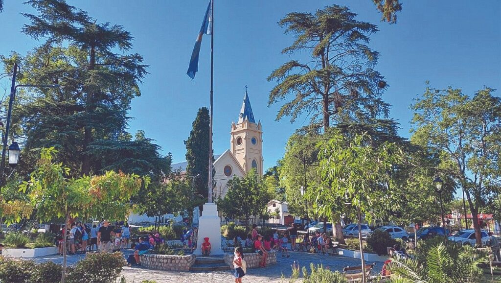 Alojamientos en Sierras de Córdoba, Hoteles, Cabañas, Alquileres Temporarios, Guía de Alojamientos en Sierras de Córdoba