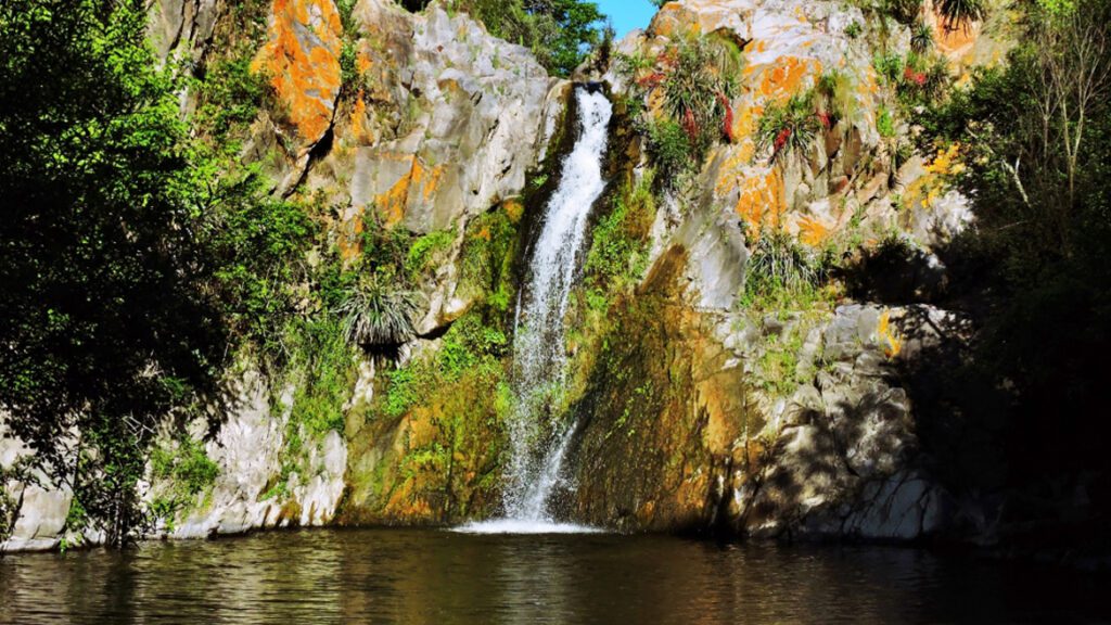 Alojamientos en Sierras de Córdoba, Hoteles, Cabañas, Alquileres Temporarios, Guía de Alojamientos en Sierras de Córdoba