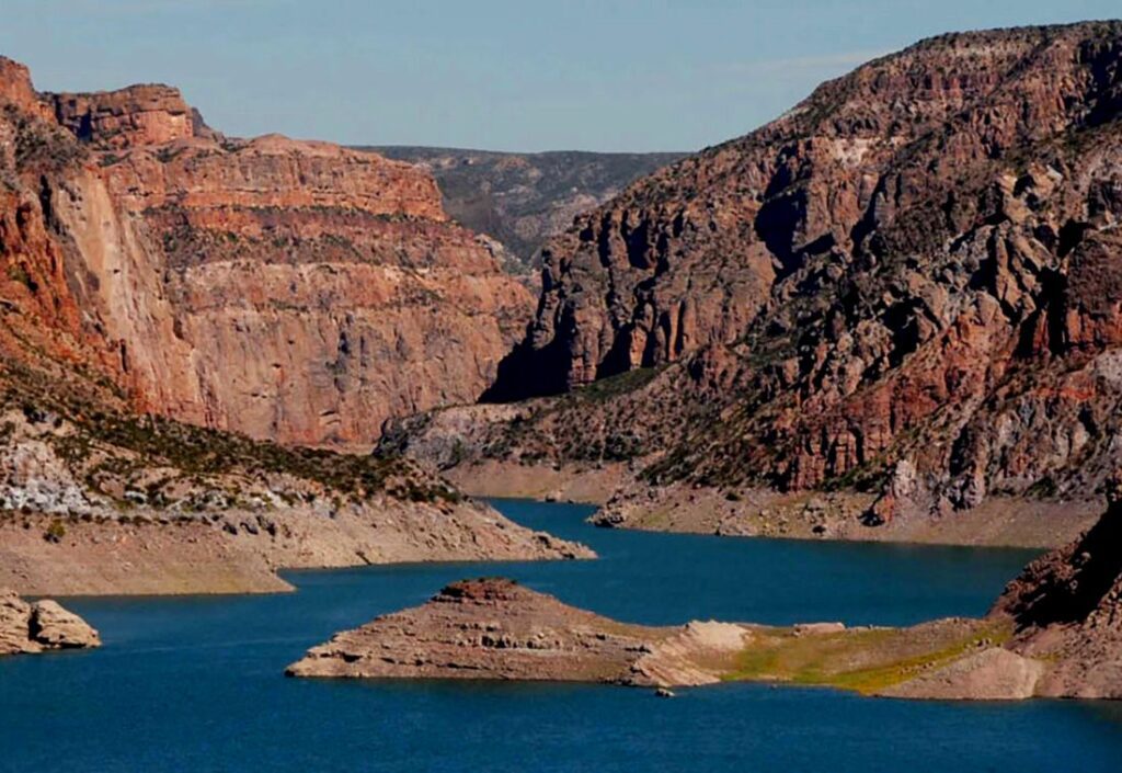 Turismo en San Rafael, Mendoza: Naturaleza, Aventura y Vinos. Alojamientos en San Rafael