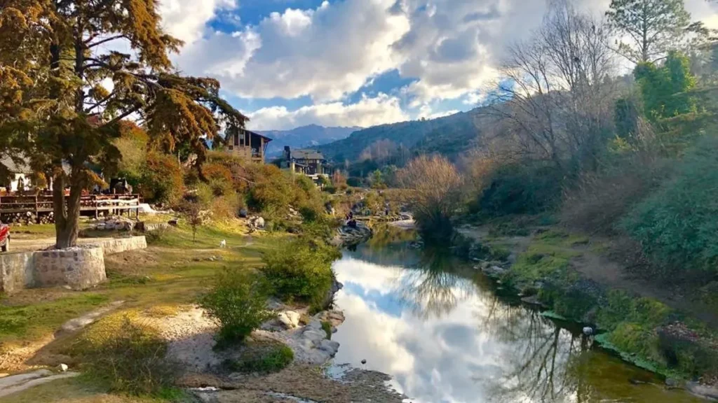 Alojamientos en Sierras de Córdoba, Hoteles, Cabañas, Alquileres Temporarios, Guía de Alojamientos y Turismo en Sierras de Córdoba