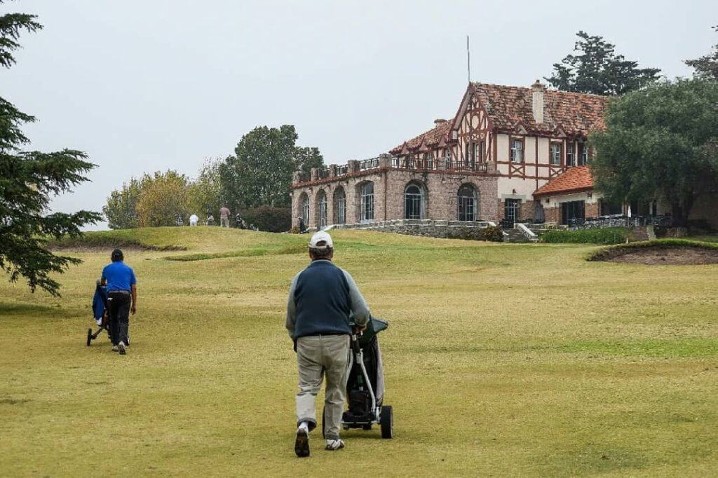 Guía de Alojamientos en Punilla Córdoba. Hoteles, Cabañas, Alquileres Temporarios en Punilla Córdoba