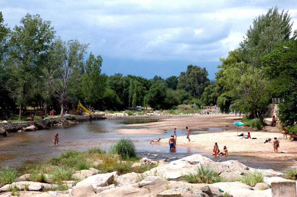 Guía de Turismo y Alojamientos en Villa Cura Brochero Alquileres Temporarios en Villa Cura Brochero